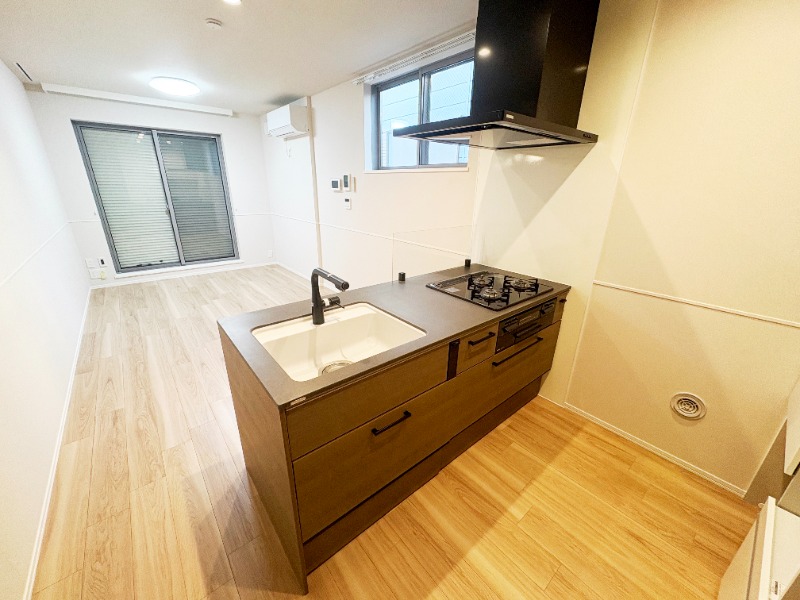 ��ʌ�����s���Q���ڂ̃}���V�����̃L�b�`��