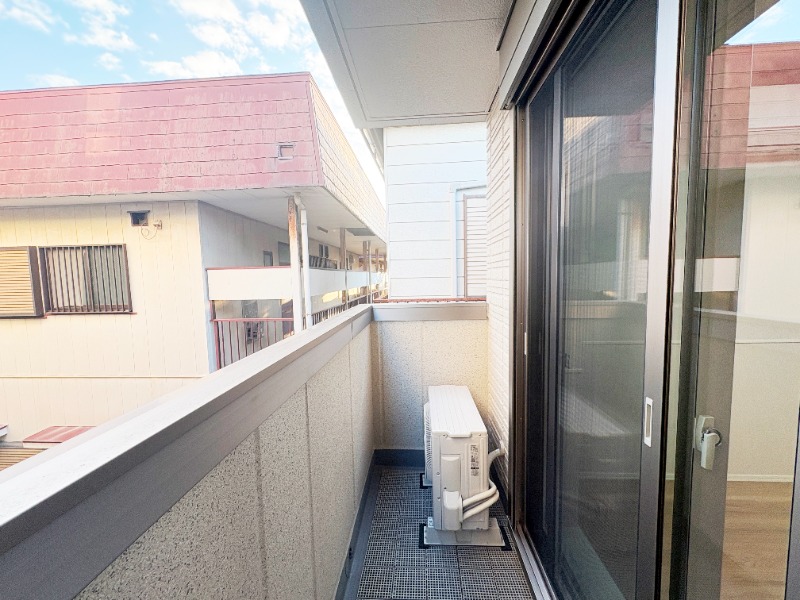 ��ʌ�����s���Q���ڂ̃}���V�����̃o���R�j�[