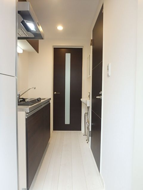 ��ʌ��������܎s��{��{���T���ڂ̃A�p�[�g�̌���