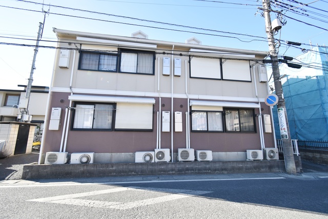 ��ʌ��������܎s�k����i���Q���ڂ̃A�p�[�g�̌����O��