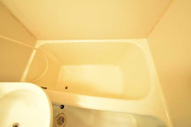 ��ʌ��������܎s�k����i���Q���ڂ̃A�p�[�g�̃o�X