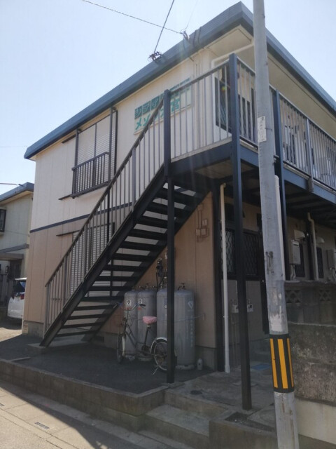 ��ʌ��������܎s��{��O���S���ڂ̃A�p�[�g�̌����O��