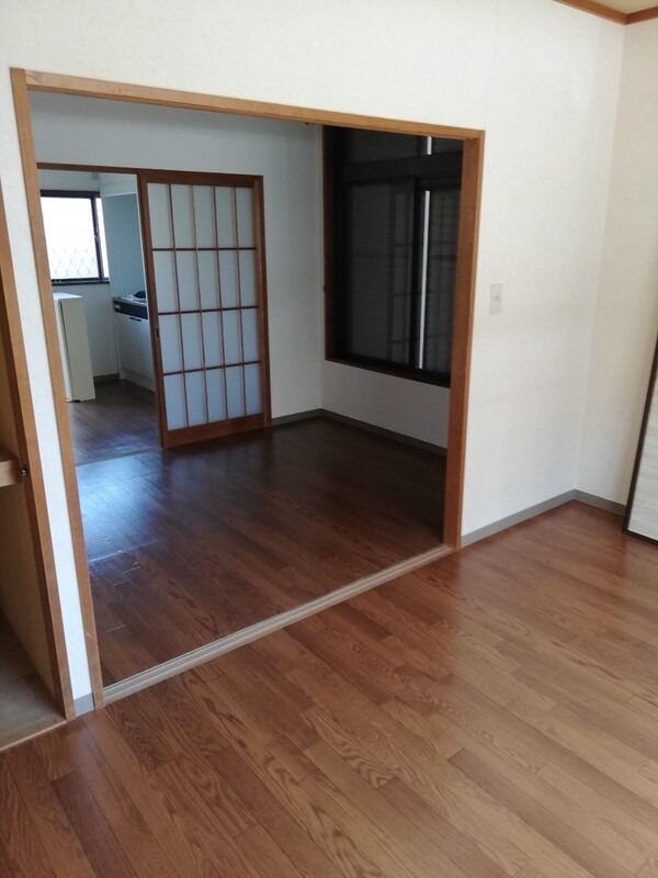 ��ʌ��������܎s��{��O���S���ڂ̃A�p�[�g�̂��̑������E�X�y�[�X