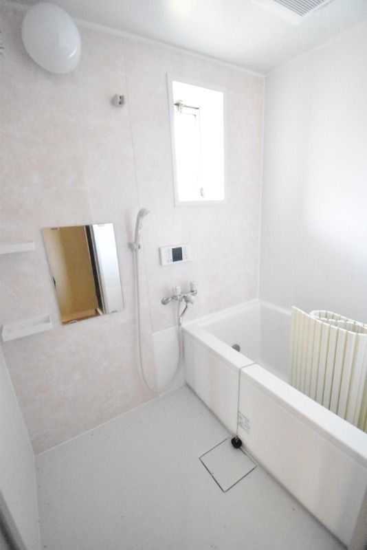 ��ʌ��������܎s��{��k�ܒ��Q���ڂ̃A�p�[�g�̃o�X