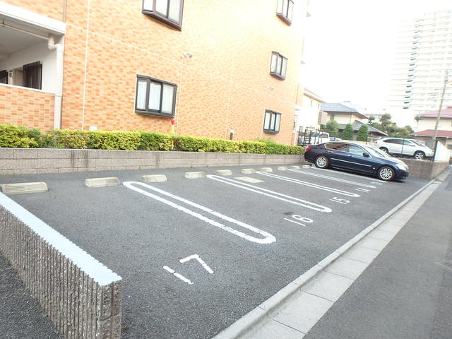 ��ʌ��������܎s������㗎���T���ڂ̃}���V�����̒��ԏ�