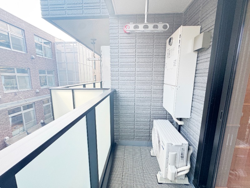 ��ʌ�����s�k����P���ڂ̃}���V�����̃o���R�j�[