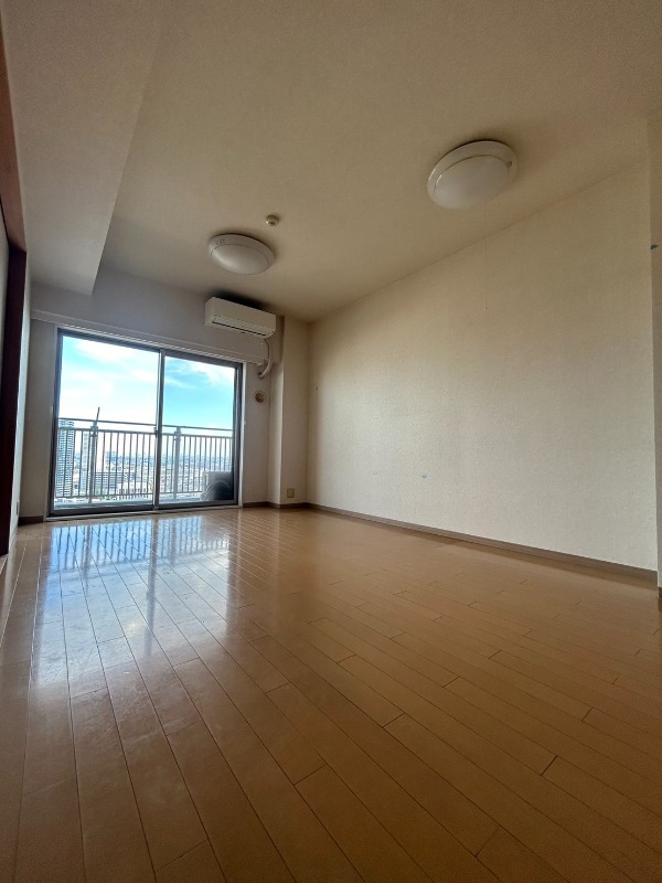 ��ʌ��������܎s������㗎���V���ڂ̃}���V�����̋��ԁE���r���O