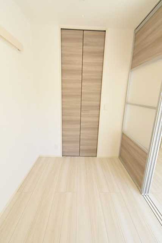 ��ʌ��������܎s�k�擌�听���Q���ڂ̃A�p�[�g�̂��̑������E�X�y�[�X