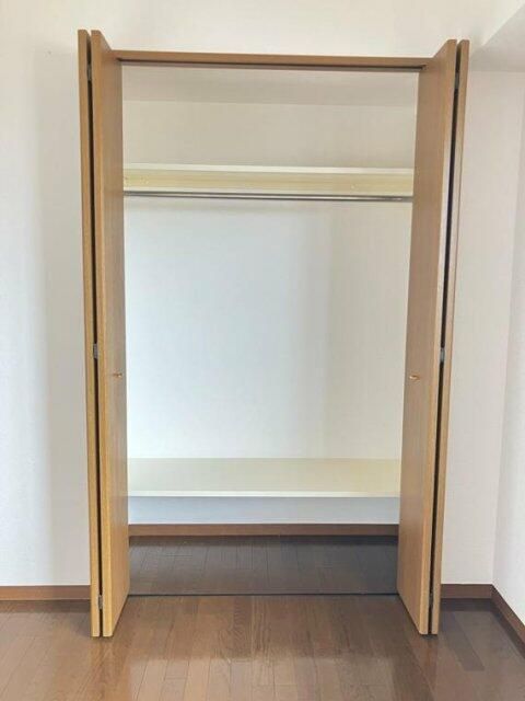 ��ʌ��z�J�s��z�J�Q���ڂ̃}���V�����̎��[