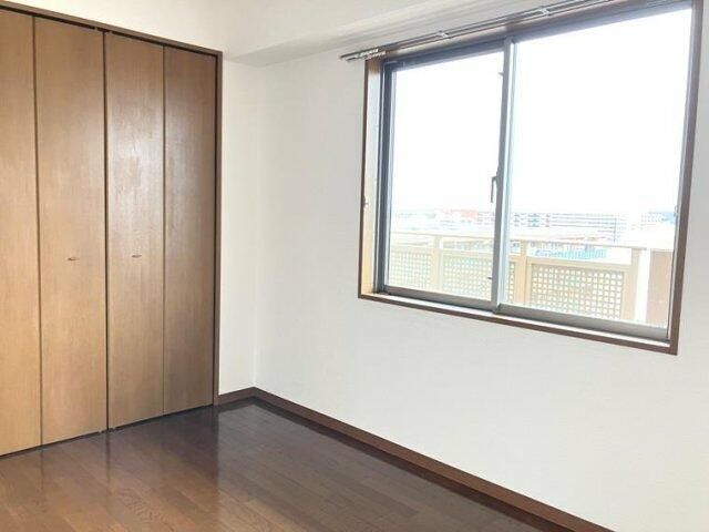 ��ʌ��z�J�s��z�J�Q���ڂ̃}���V�����̂��̑������E�X�y�[�X