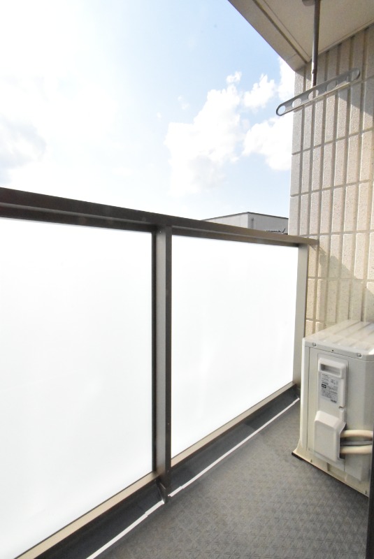 ��ʌ��n�s�쒬�R���ڂ̃}���V�����̃o���R�j�[