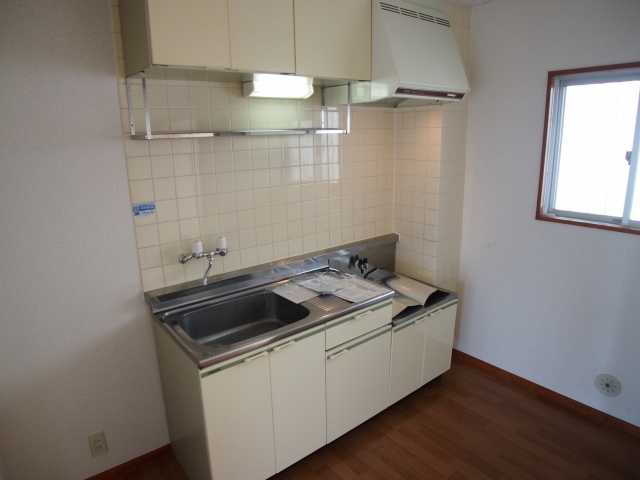 ��ʌ��������܎s�΋擌�Y�a�Q���ڂ̃}���V�����̃L�b�`��