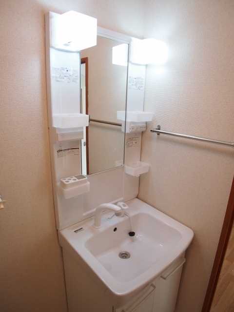 ��ʌ��������܎s�΋擌�Y�a�Q���ڂ̃}���V�����̐��ʏ�