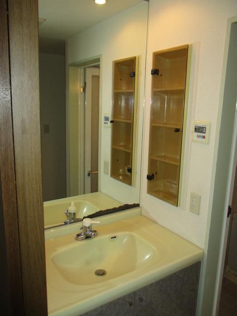 ��ʌ��������܎s����R�v�ۂQ���ڂ̃}���V�����̐��ʏ�