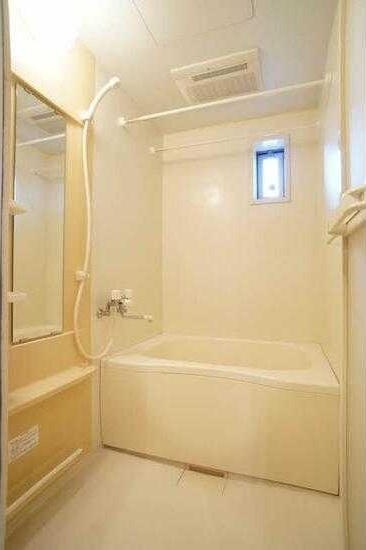 ��ʌ��������܎s������{�����R���ڂ̃A�p�[�g�̃o�X