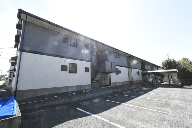 ��ʌ�����s�ܔԒ��̃A�p�[�g�̌����O��