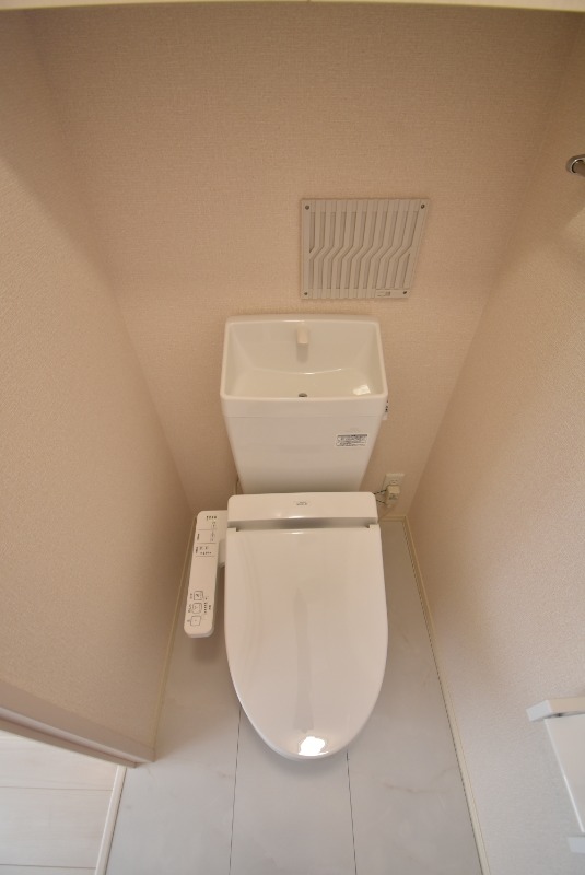 ��ʌ��������܎s�΋�厚�O���̃A�p�[�g�̃g�C��