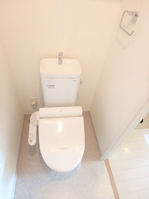 ��ʌ��������܎s������{�����R���ڂ̃}���V�����̃g�C��