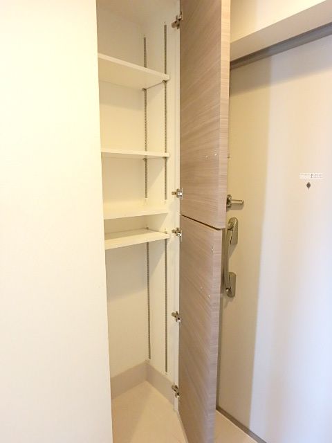 ��ʌ��������܎s������{�����R���ڂ̃}���V�����̎��[