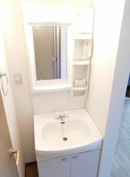 ��ʌ��������܎s��掭��܂T���ڂ̃A�p�[�g�̐��ʏ�