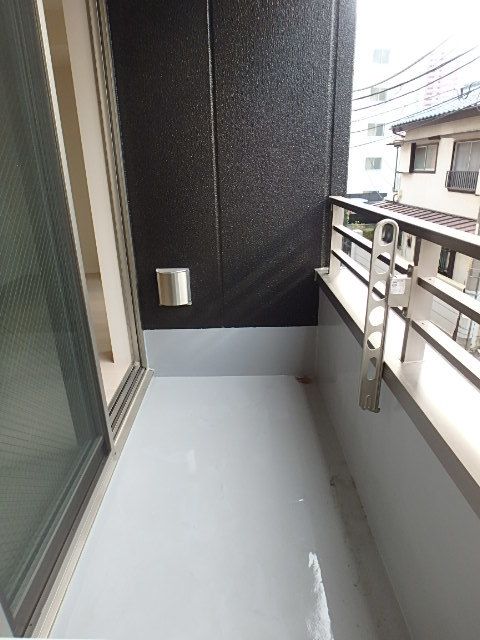 ��ʌ��������܎s��{�撇���R���ڂ̃}���V�����̃o���R�j�[