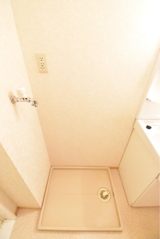 ��ʌ��z�J�s�_�����R���ڂ̃A�p�[�g�̂��̑�