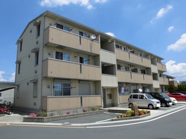 ��ʌ��z�J�s�V�z�J�P���ڂ̃A�p�[�g�̌����O��