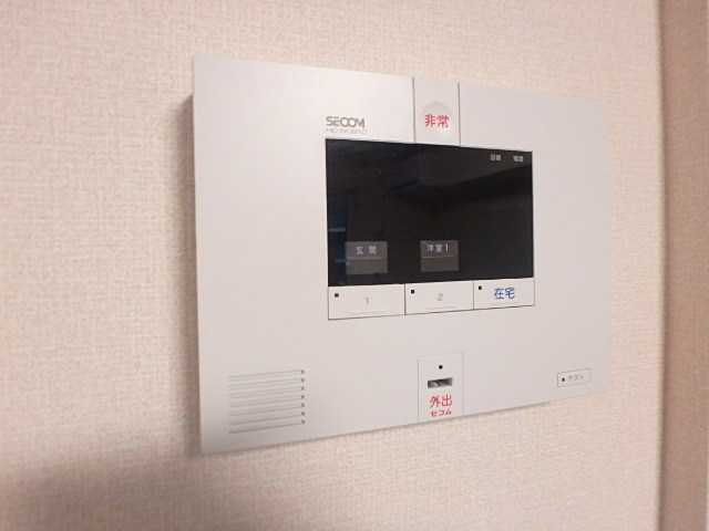 ��ʌ��������܎s������㗎���R���ڂ̃A�p�[�g�̂��̑��ݔ�