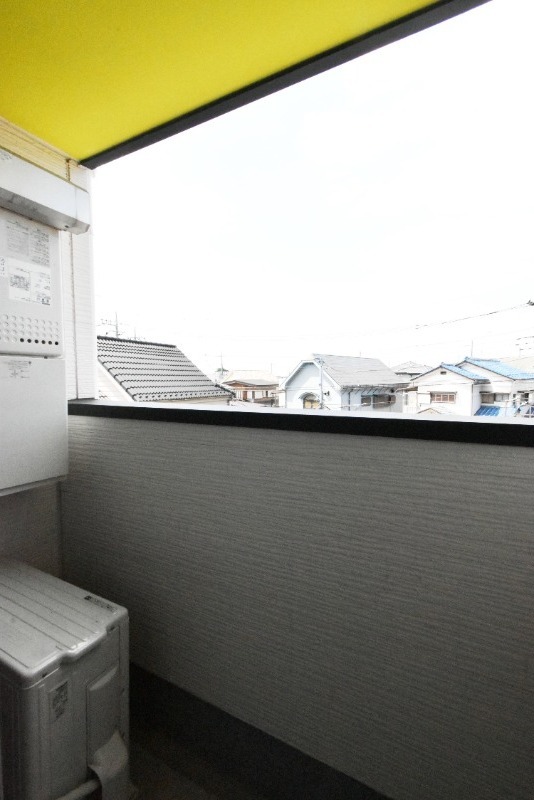 ��ʌ��������܎s����O���U���ڂ̃A�p�[�g�̃o���R�j�[