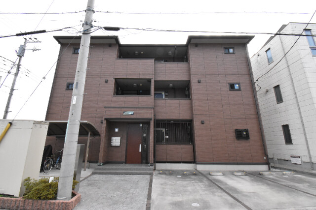 ��ʌ��z�J�s���C�N�^�E���U����5-12�̃A�p�[�g�̌����O��