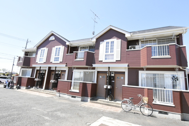 ��ʌ��������܎s����厚���V�n�̃A�p�[�g�̌����O��