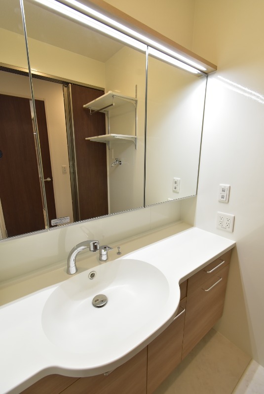 ��ʌ��������܎s��������S���ڂ̃A�p�[�g�̐��ʏ�