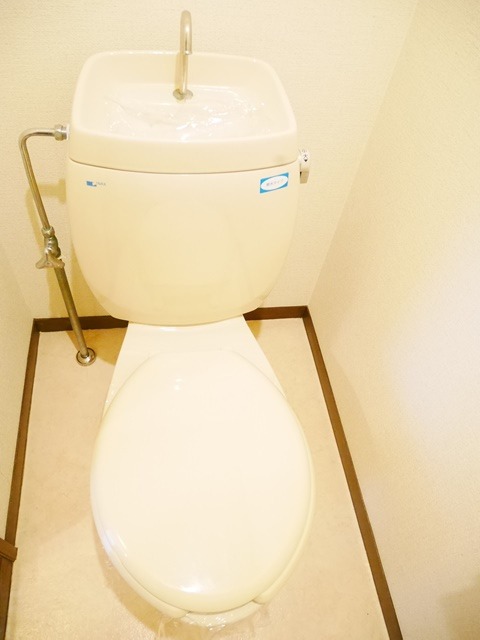 ��ʌ��@�c�s���V�h�P���ڂ̃A�p�[�g�̃g�C��