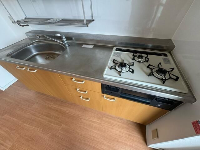 ��ʌ��z�J�s���������̃}���V�����̃L�b�`��