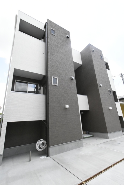 ��ʌ��������܎s������ۃ��蒬�̃A�p�[�g�̌����O��