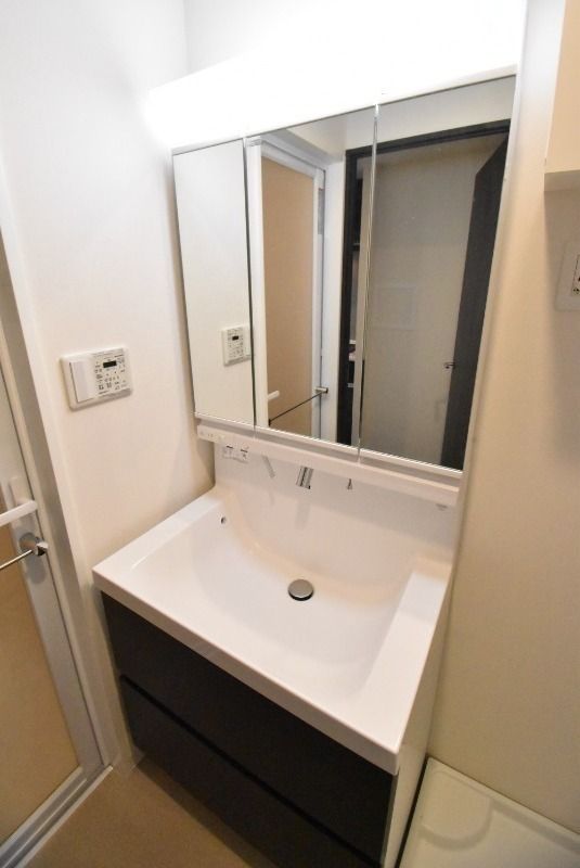 ��ʌ��������܎s�Y�a�撇���P���ڂ̃}���V�����̐��ʏ�