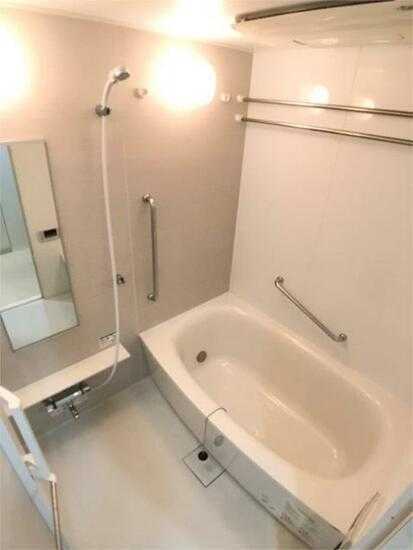 ��ʌ��������܎s�k��{�����P���ڂ̃}���V�����̃o�X