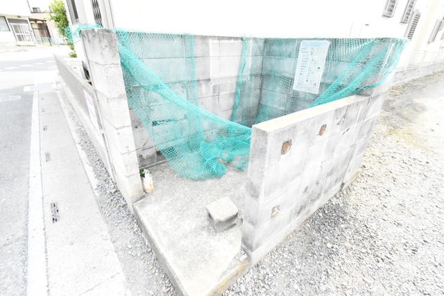 ��ʌ��������܎s��{��㏬���̃A�p�[�g�̂��̑�