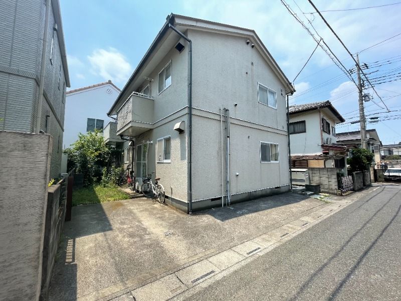 ��ʌ��������܎s������厚�쒆��734-83�̃A�p�[�g�̌����O��