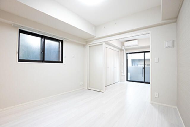 ��ʌ��������܎s�Y�a���ՂP���ڂ̃}���V�����̋��ԁE���r���O