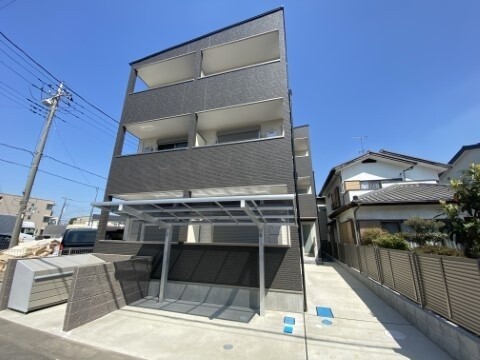 ��ʌ�����s�씵���J�P���ڂ̃A�p�[�g�̌����O��