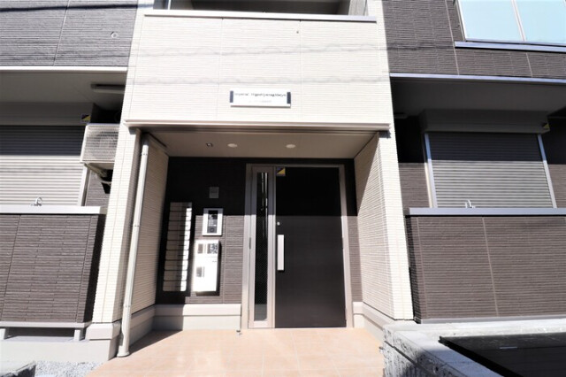 ��ʌ��z�J�s�����c���̃A�p�[�g�̃G���g�����X