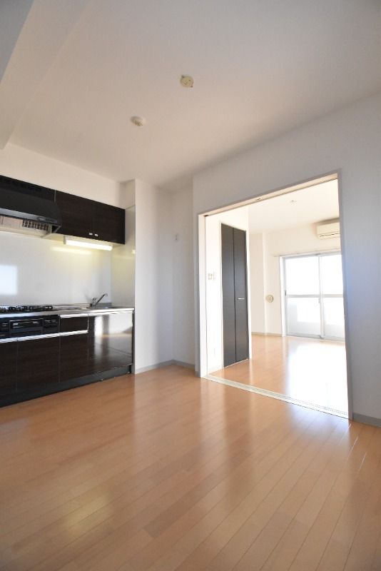 ��ʌ��������܎s��{��{���R���ڂ̃}���V�����̃L�b�`��