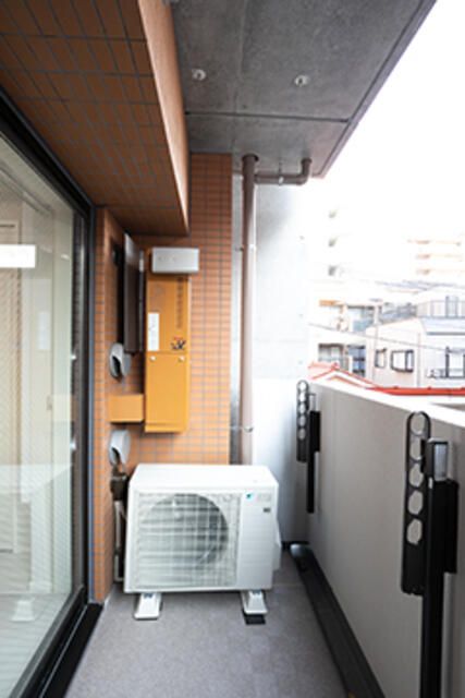 ��ʌ��������܎s�Y�a���ՂP���ڂ̃}���V�����̃o���R�j�[