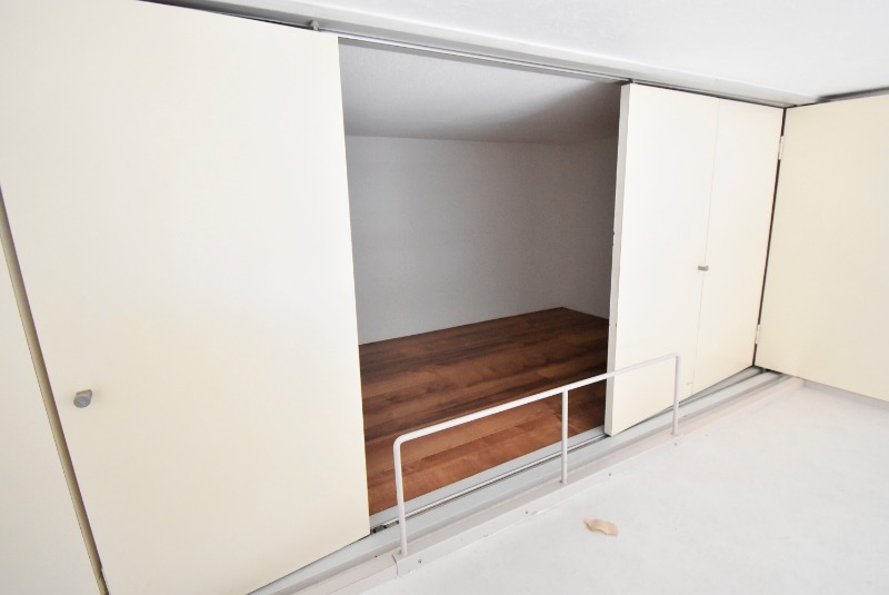 ��ʌ��������܎s�����擌��{�P���ڂ̃A�p�[�g�̎��[