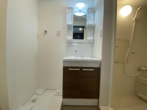 ��ʌ�����s�씵���J�P���ڂ̃A�p�[�g�̐��ʏ�