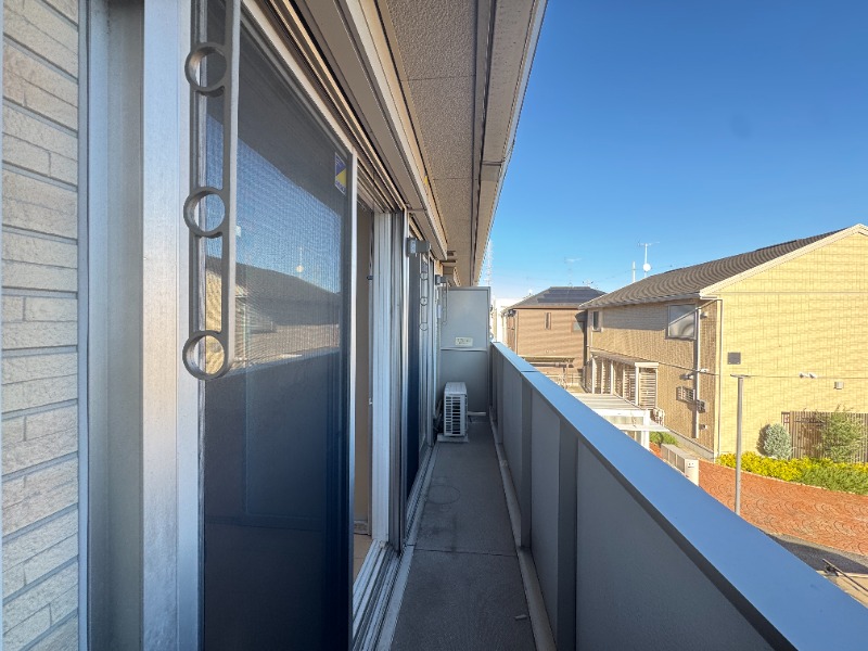 ��ʌ��������܎s�΋�����U���ڂ̃A�p�[�g�̃o���R�j�[