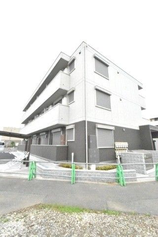 ��ʌ��������܎s����厚�w��1718�̃A�p�[�g�̌����O��