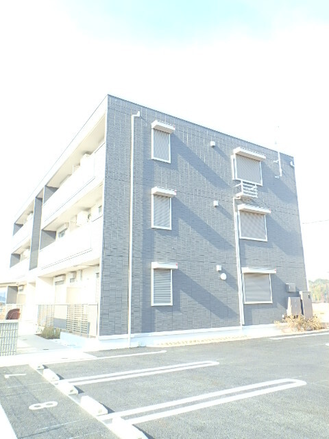 ��ʌ��������܎s���搼��{�R���ڂ̃A�p�[�g�̌����O��