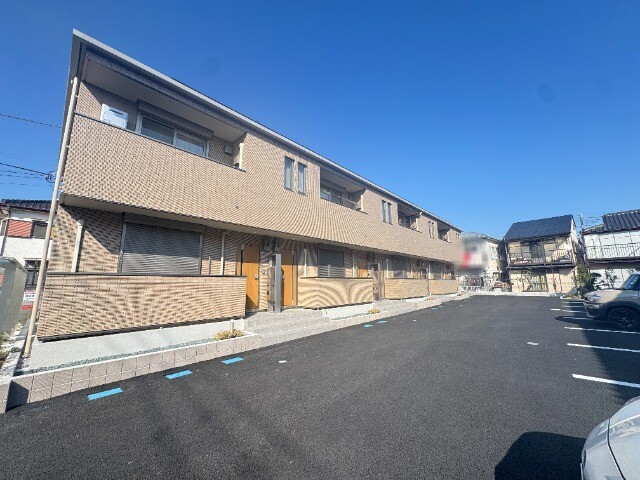 ��ʌ��z�J�s�ԎR���R���ڂ̃A�p�[�g�̌����O��